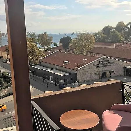 מלון Meydan Besiktas 3*